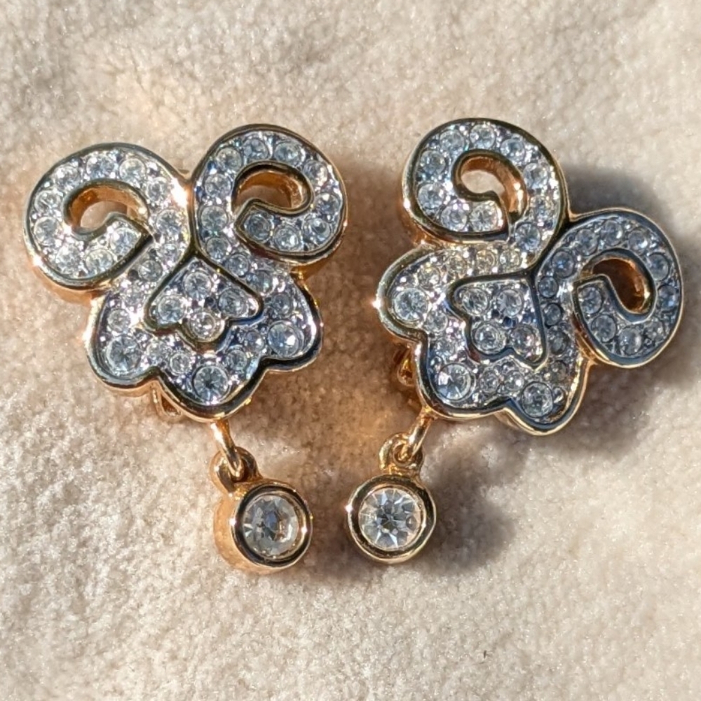 NWT Swarovski Clip On Earrings Crystal Dangling Gold Tone Luxury Vintage